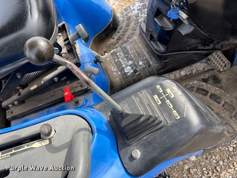 image for item FB3494 New holland 7308 tractor