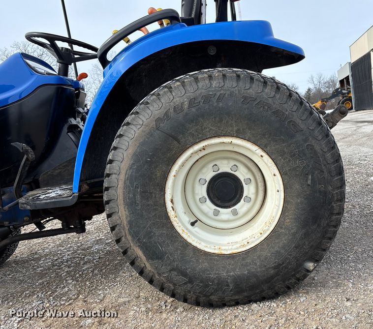image for item FB3494 New holland 7308 tractor
