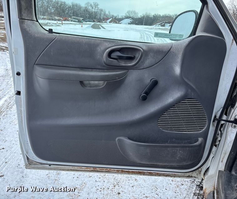 image for item FB3495 2003 Ford F150 Ext. Cab pickup truck