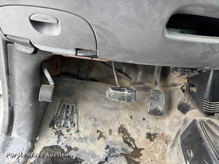 image for item FB3495 2003 Ford F150 Ext. Cab pickup truck