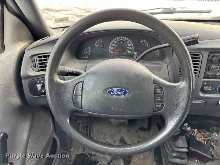 image for item FB3495 2003 Ford F150 Ext. Cab pickup truck