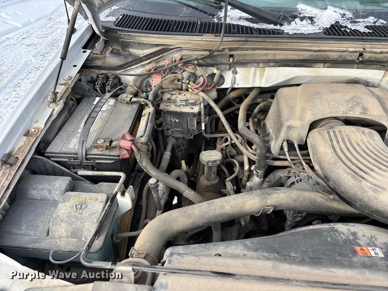 image for item FB3495 2003 Ford F150 Ext. Cab pickup truck