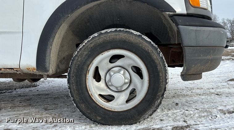 image for item FB3495 2003 Ford F150 Ext. Cab pickup truck