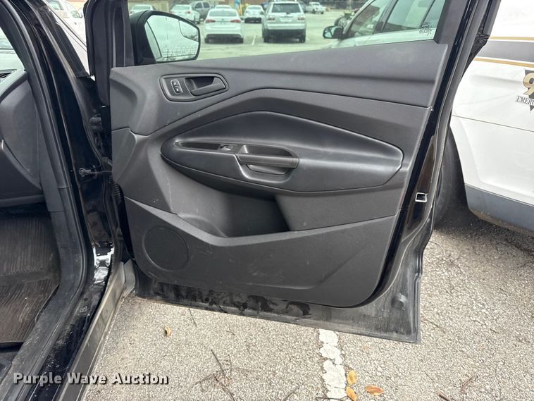 image for item FB8479 2019 Ford Escape SUV