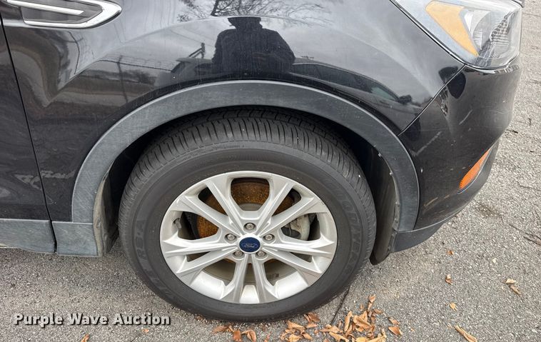 image for item FB8479 2019 Ford Escape SUV