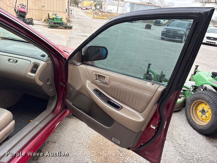 image for item FB8508 2001 Honda Accord 