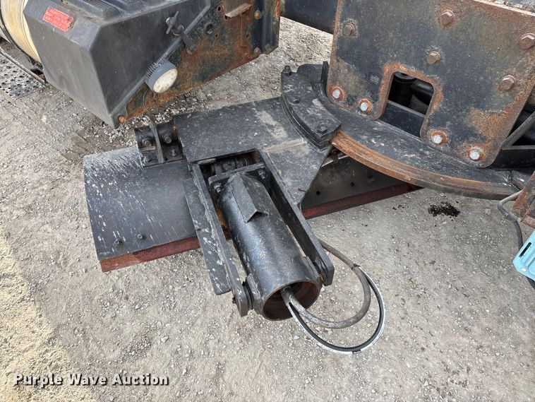 image for item FG0045 2011 International 7500 WorkStar dump truck