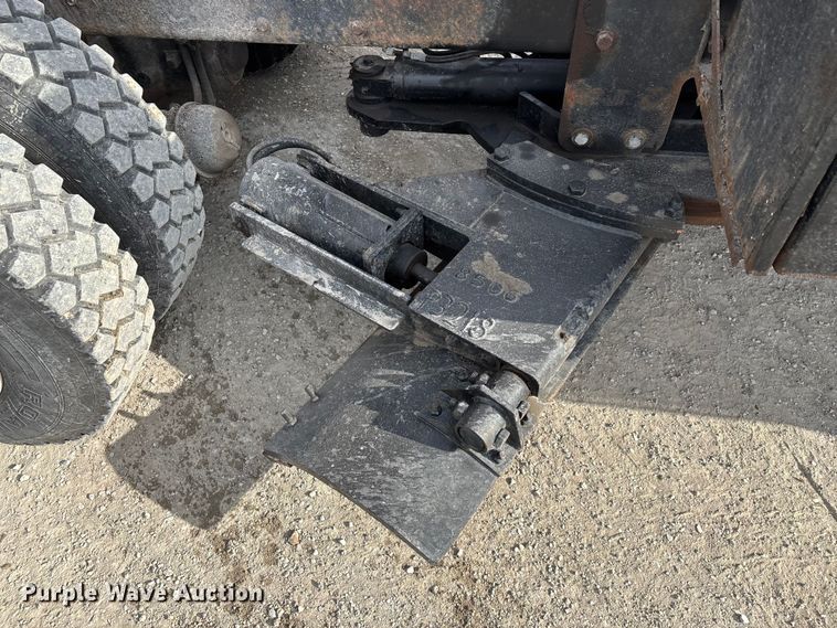 image for item FG0045 2011 International 7500 WorkStar dump truck