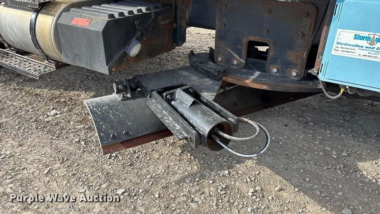 image for item FG0045 2011 International 7500 WorkStar dump truck