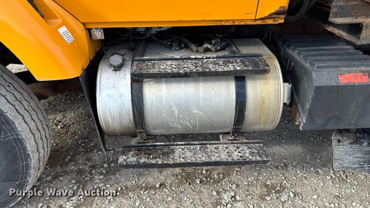 image for item FG0045 2011 International 7500 WorkStar dump truck