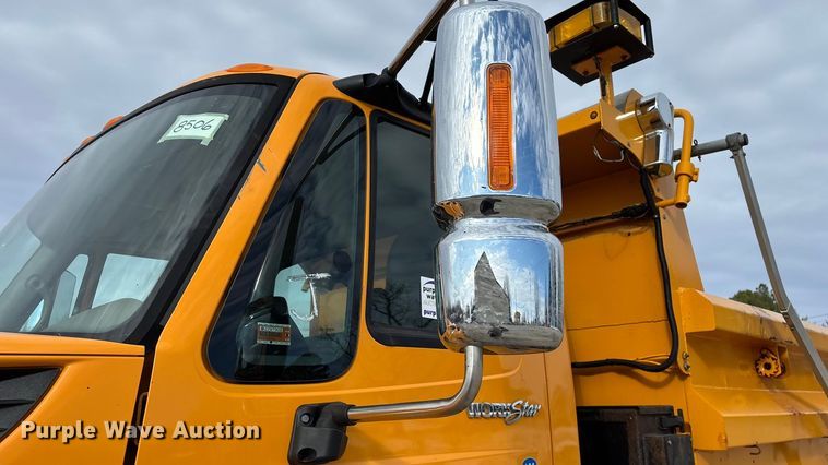 image for item FG0045 2011 International 7500 WorkStar dump truck