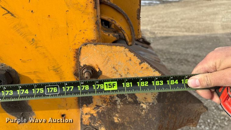 image for item FG0045 2011 International 7500 WorkStar dump truck