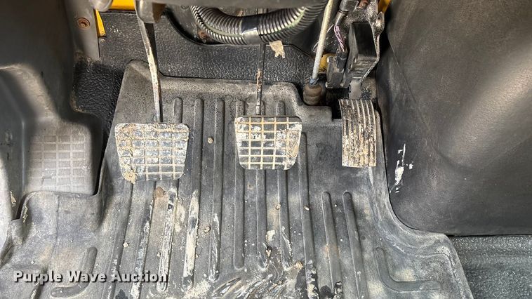 image for item FG0045 2011 International 7500 WorkStar dump truck