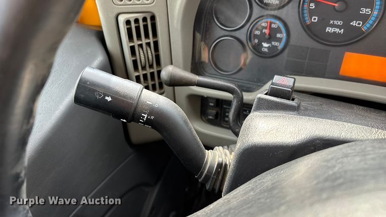 image for item FG0045 2011 International 7500 WorkStar dump truck