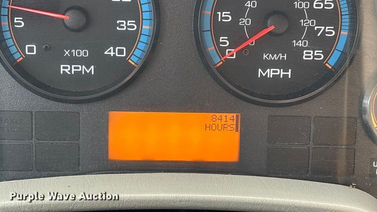 image for item FG0045 2011 International 7500 WorkStar dump truck