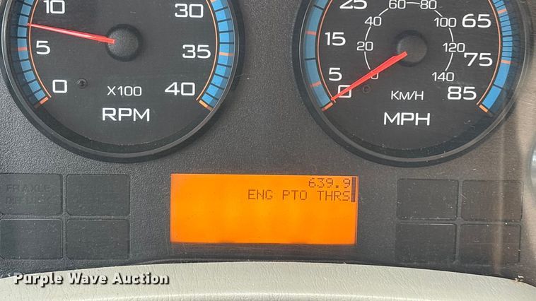 image for item FG0045 2011 International 7500 WorkStar dump truck