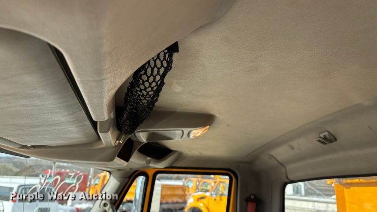 image for item FG0045 2011 International 7500 WorkStar dump truck