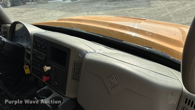 image for item FG0045 2011 International 7500 WorkStar dump truck