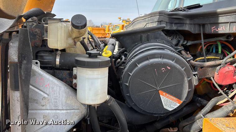 image for item FG0045 2011 International 7500 WorkStar dump truck