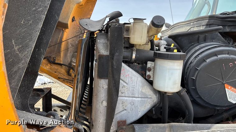 image for item FG0045 2011 International 7500 WorkStar dump truck