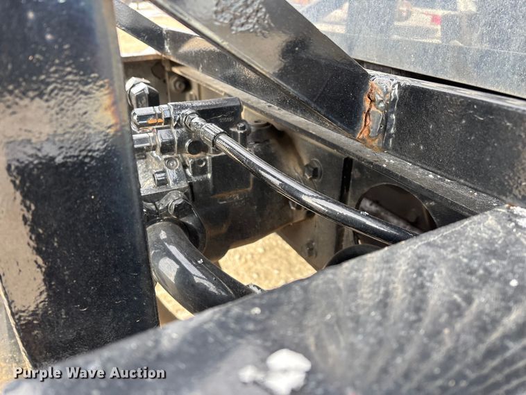 image for item FG0046 2006 International 7400 dump truck