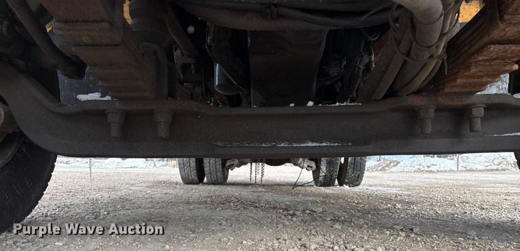 image for item FG0046 2006 International 7400 dump truck