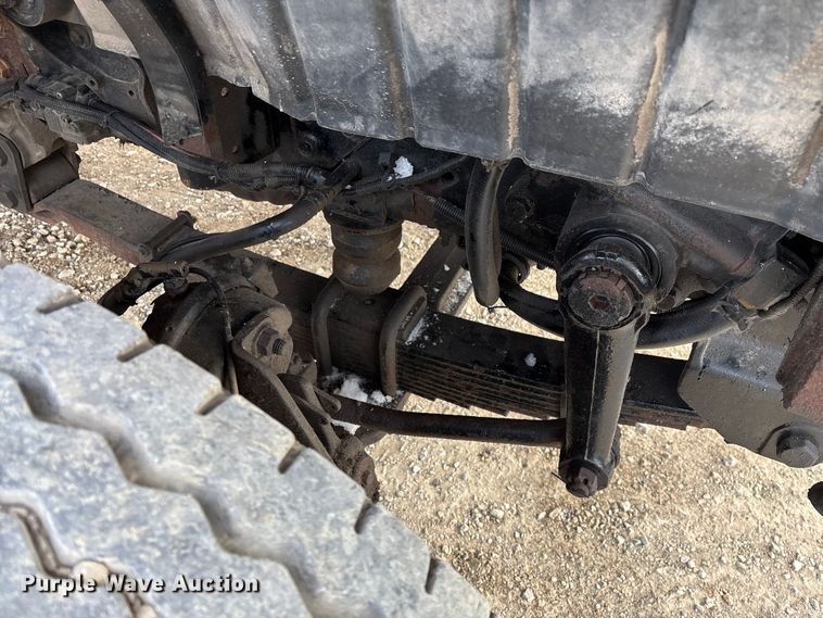 image for item FG0046 2006 International 7400 dump truck