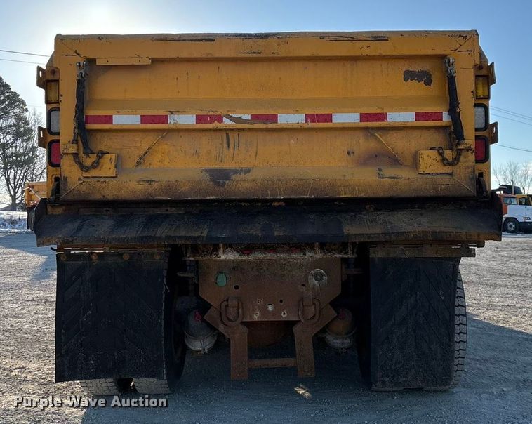 image for item FG0047 2012 International WorkStar 7500 dump truck