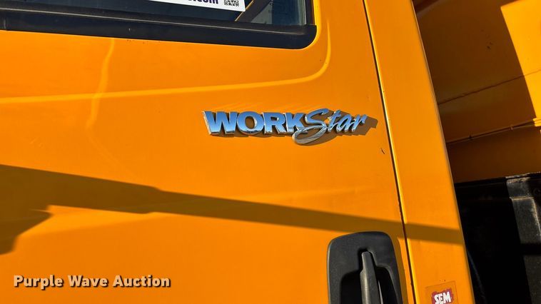 image for item FG0047 2012 International WorkStar 7500 dump truck