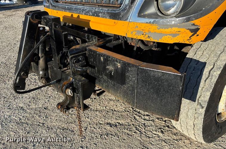 image for item FG0047 2012 International WorkStar 7500 dump truck