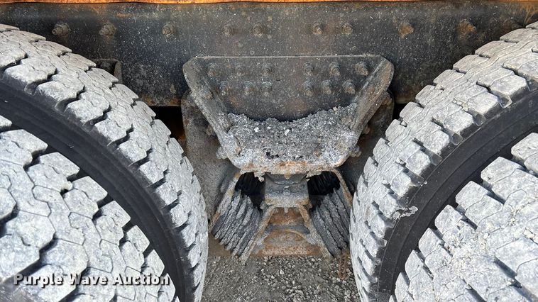 image for item FG0047 2012 International WorkStar 7500 dump truck