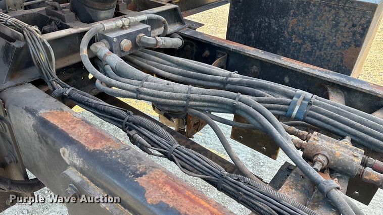 image for item FG0047 2012 International WorkStar 7500 dump truck