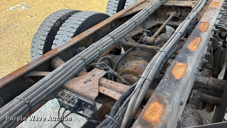 image for item FG0047 2012 International WorkStar 7500 dump truck