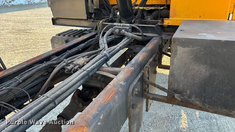 image for item FG0047 2012 International WorkStar 7500 dump truck