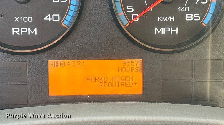 image for item FG0047 2012 International WorkStar 7500 dump truck