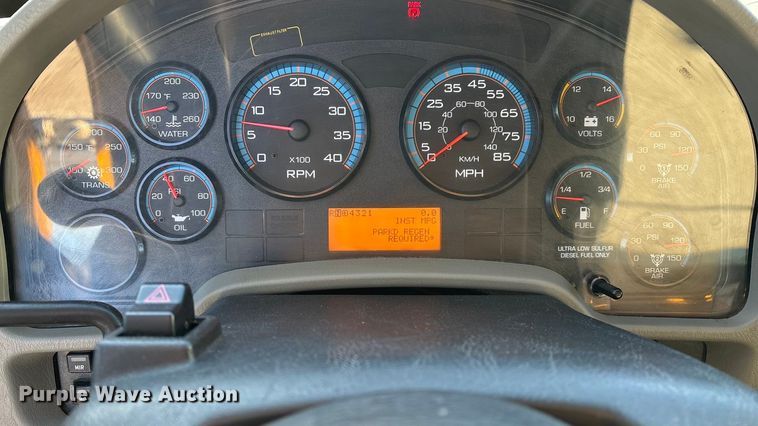 image for item FG0047 2012 International WorkStar 7500 dump truck