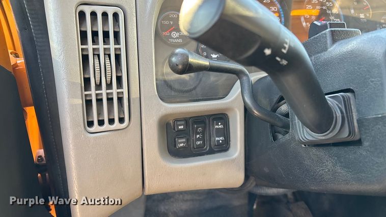 image for item FG0047 2012 International WorkStar 7500 dump truck