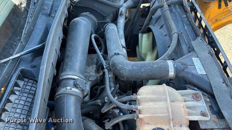 image for item FG0047 2012 International WorkStar 7500 dump truck