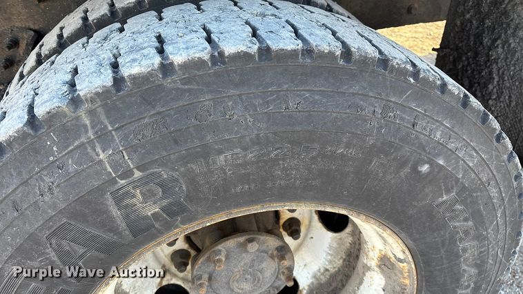 image for item FG0047 2012 International WorkStar 7500 dump truck