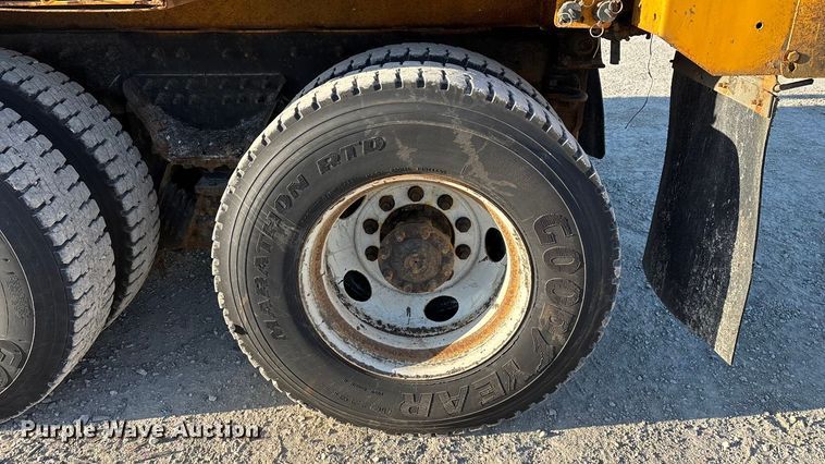 image for item FG0047 2012 International WorkStar 7500 dump truck