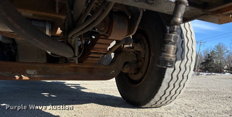 image for item FG0048 2013 International 7500 WorkStar dump truck