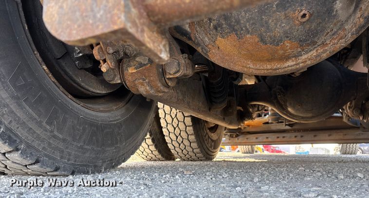 image for item FG0048 2013 International 7500 WorkStar dump truck