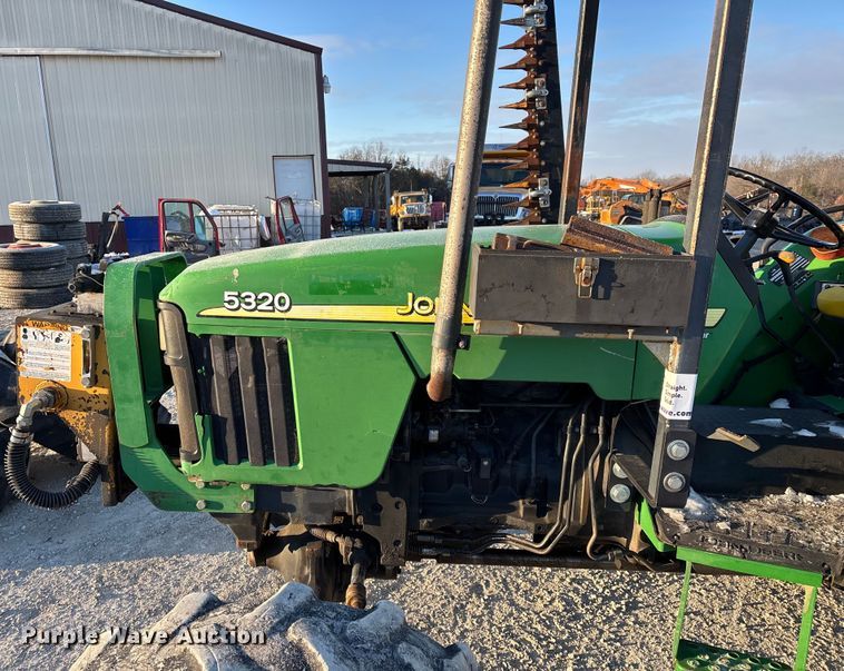 image for item FG0049 John Deere 5320 MFWD tractor
