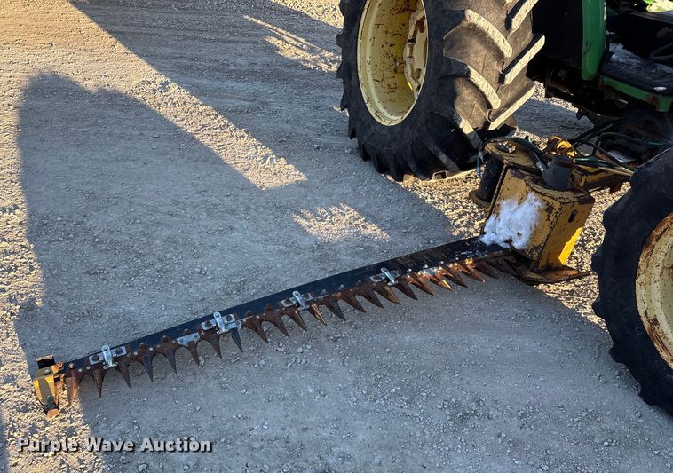 image for item FG0049 John Deere 5320 MFWD tractor