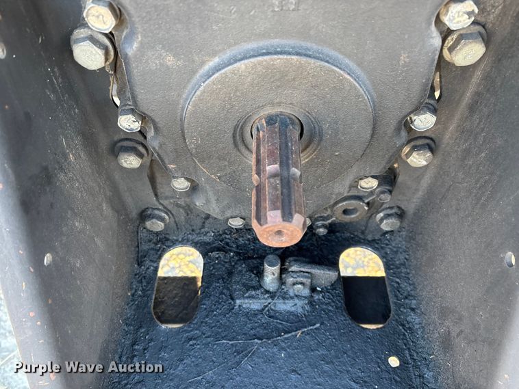 image for item FG0049 John Deere 5320 MFWD tractor