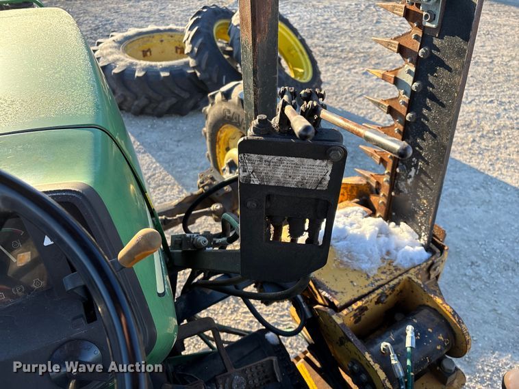 image for item FG0049 John Deere 5320 MFWD tractor