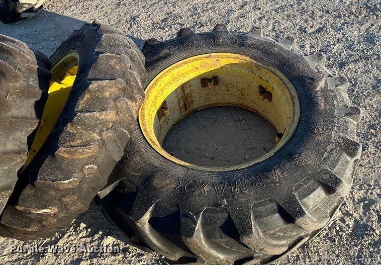 image for item FG0049 John Deere 5320 MFWD tractor