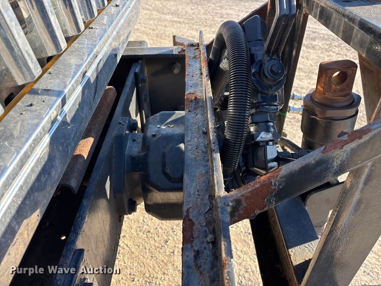 image for item FG0050 2010 International 7500 WorkStar dump truck