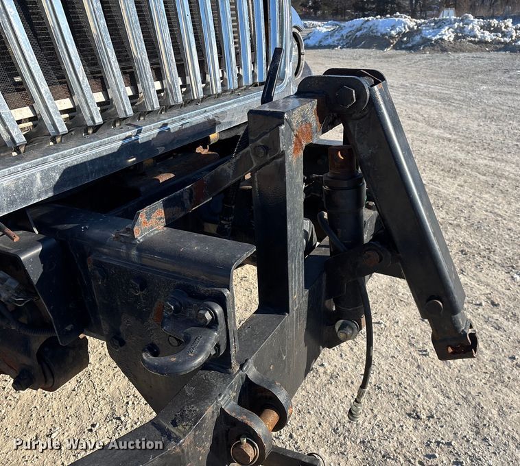 image for item FG0050 2010 International 7500 WorkStar dump truck