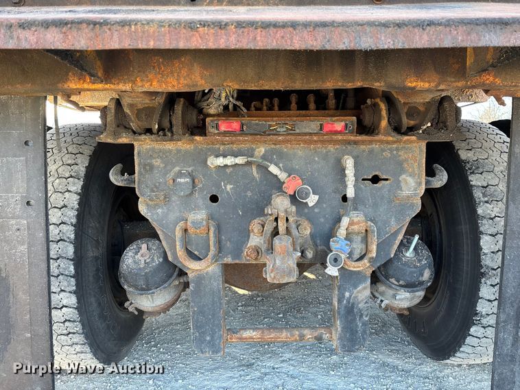 image for item FG0050 2010 International 7500 WorkStar dump truck